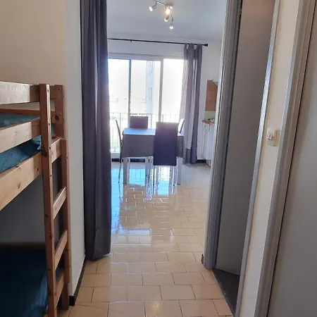Agreable Avec Place De Parking Privatif Apartamento Agde